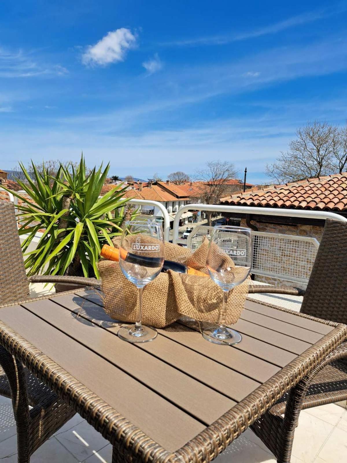The White House Hotel Nesebar Exterior photo